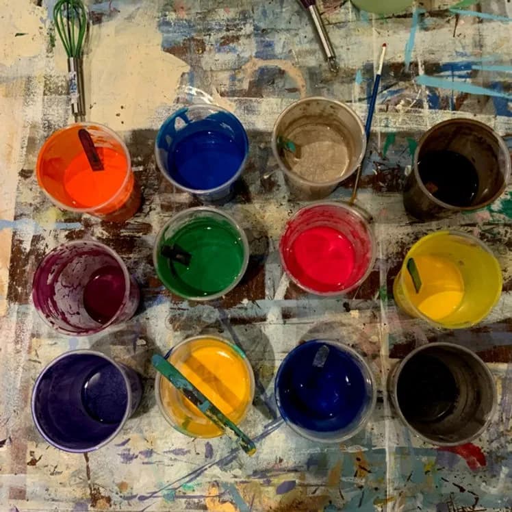 Intro to Acrylic Pouring and Mediums