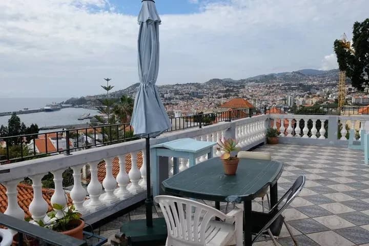 Artistic Residency at Escola Normal — Funchal