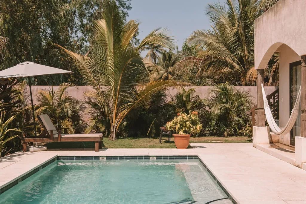 Writing retreat and artist residency at Villa Rosa, photo 1