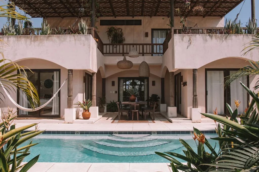 Writing retreat and artist residency at Villa Rosa, photo 3