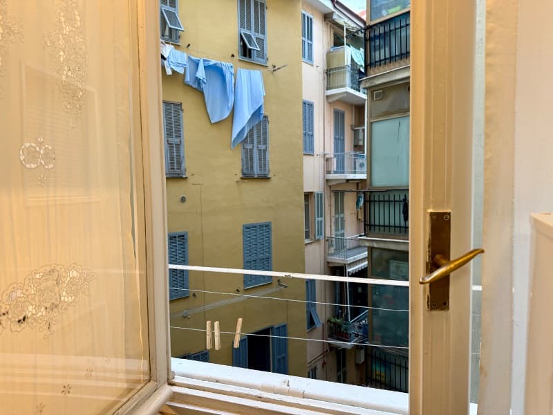 A tiny artist retreat by the Mediterranean Sea in Ventimiglia, photo 5