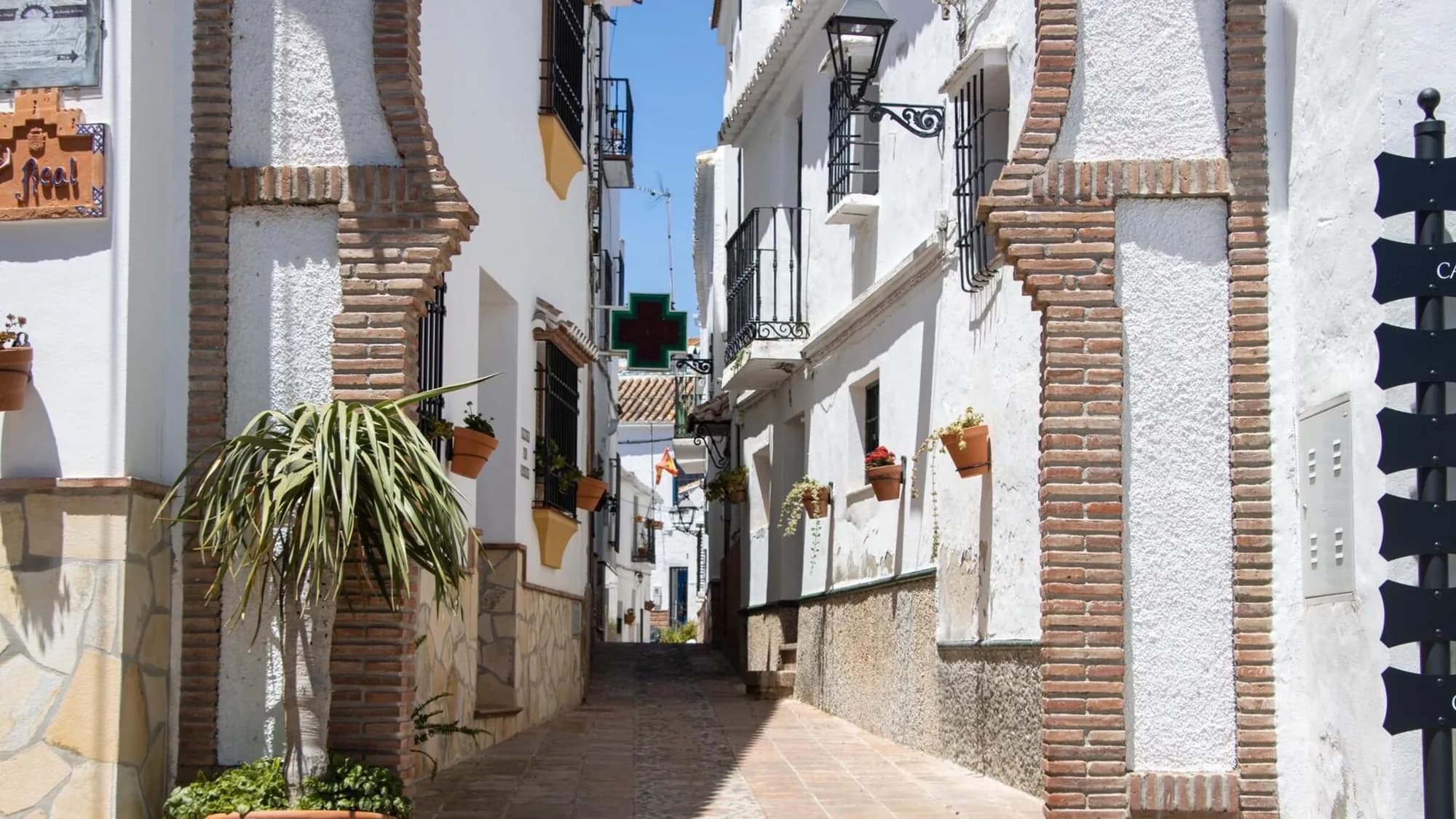 Painting Retreat in Southern Spain with Sue O'Mara